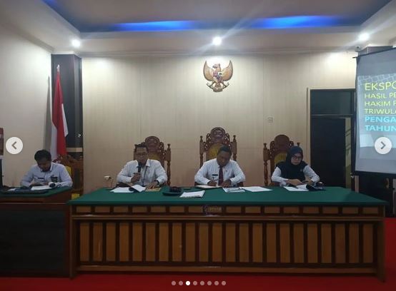ekspos 4.JPG